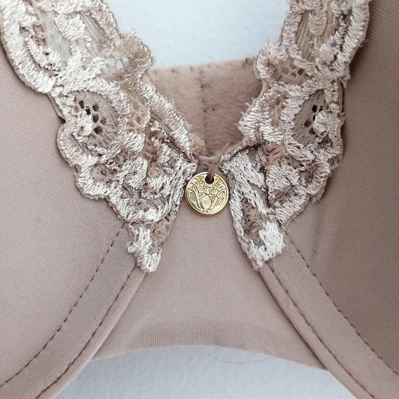 Natori Nude Beige Bra with Lace Trim and Straps Accent 34DD - Picture 6 of 15